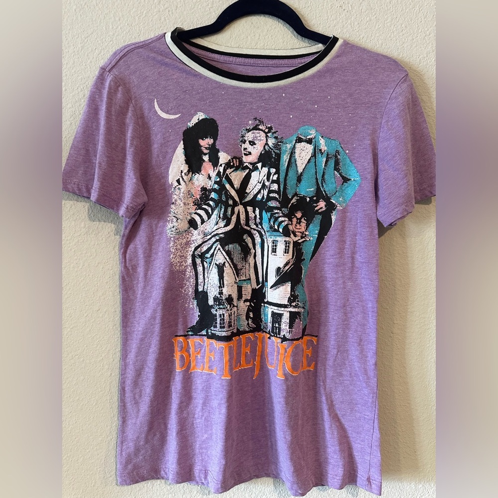 Beetlejuice Graphic T-Shirt Hot Topic Exclusive‎ Size Small Vintage-Inspired